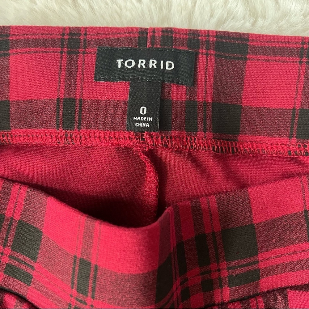 Torrid Red and black plaid pencil skirt - Stretchy - Picture 7 of 7